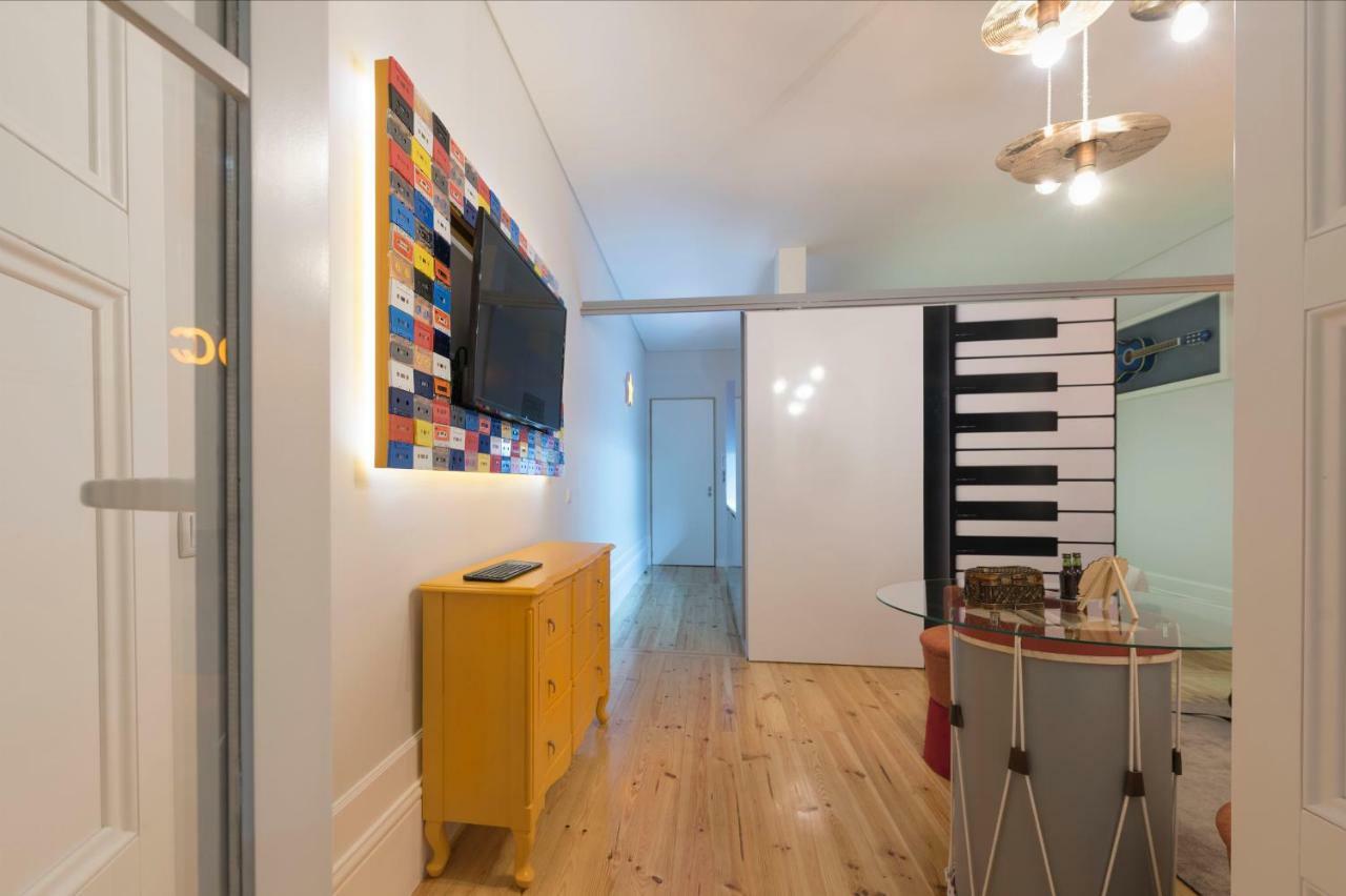Almada Music Apartment Порто Екстериор снимка