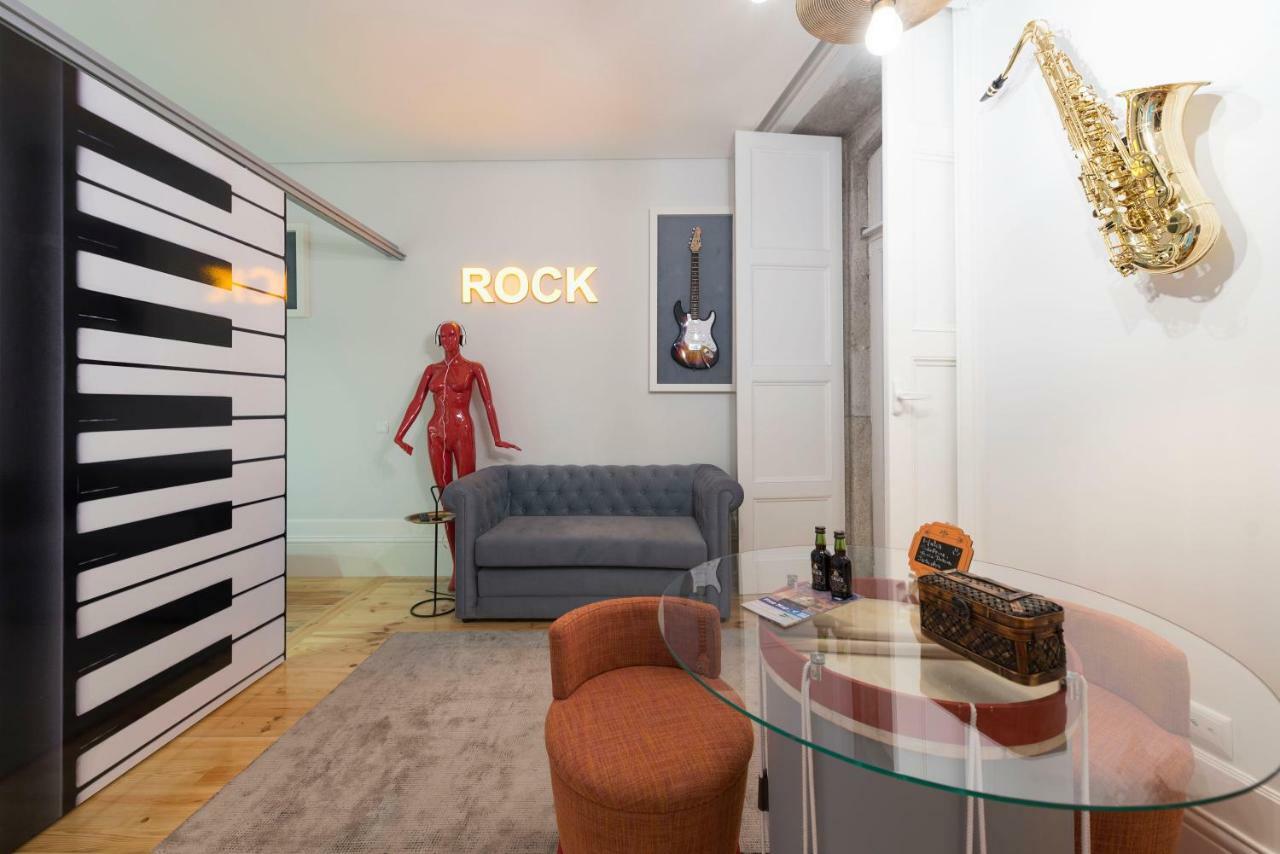 Almada Music Apartment Порто Екстериор снимка