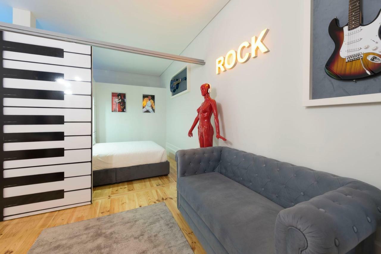 Almada Music Apartment Порто Екстериор снимка