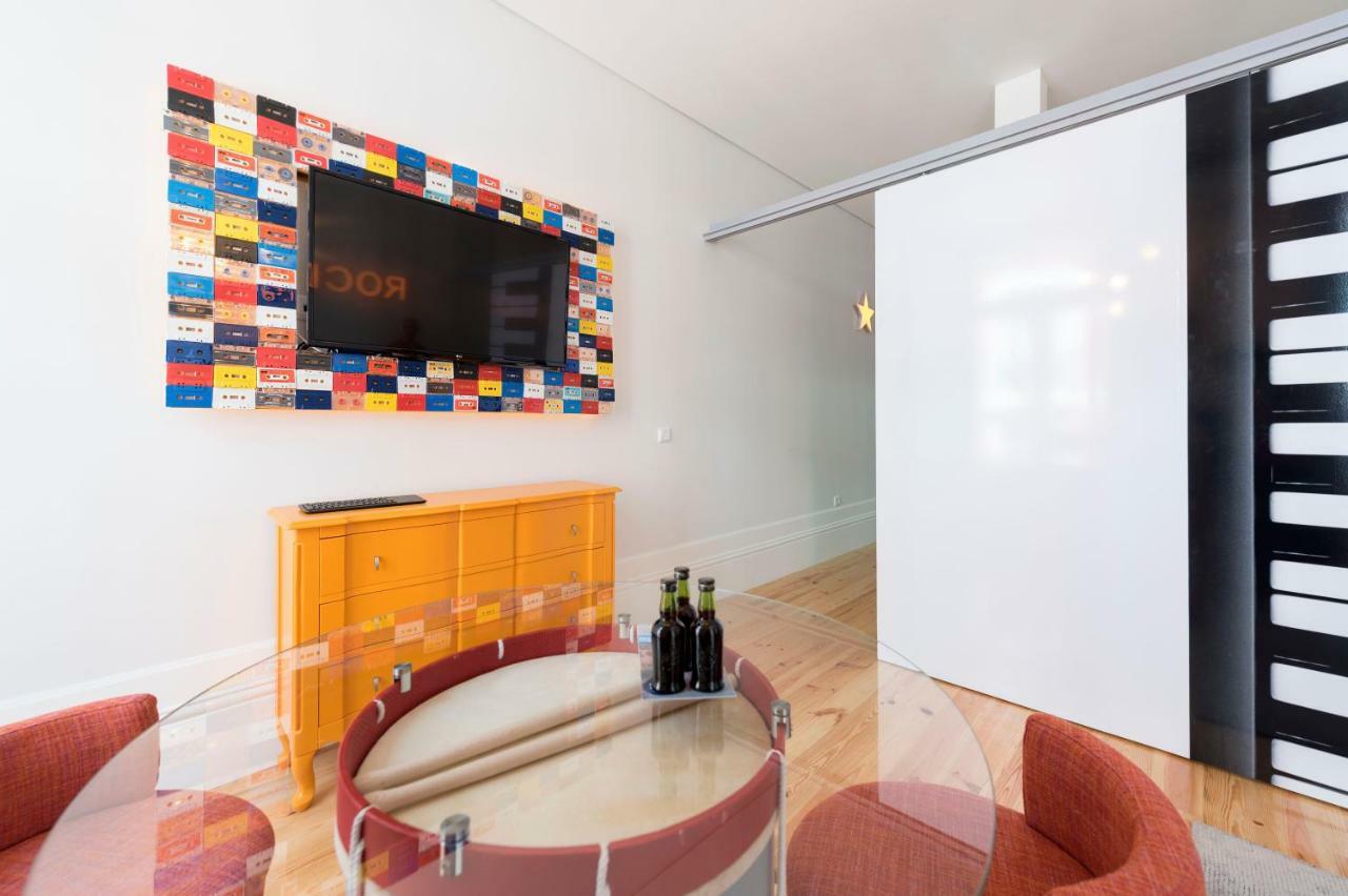 Almada Music Apartment Порто Екстериор снимка